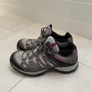 Salomon women.ms U.S. Sz 8 Shoes Contagrid Pink Silver Gray Gore-Tex